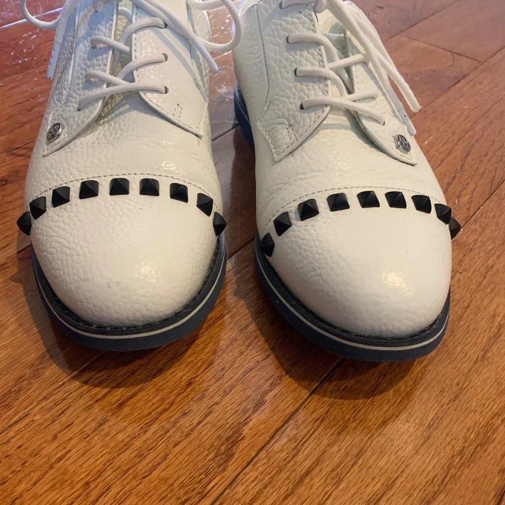 G Fore White/Black Studded Golf Shoes sz 8.5
